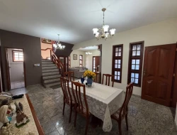 CASA DE ALTO PADRÃO À VENDA – BAIRRO JARDIM BEATRIZ – PARÁ DE MINAS/MG