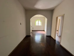 CASA À VENDA-BAIRRO SÃO JOSÉ - PARÁ DE MINAS -MG