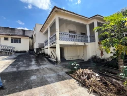CASA À VENDA-BAIRRO SÃO JOSÉ - PARÁ DE MINAS -MG