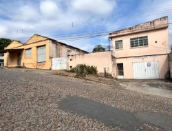 IMÓVEL COMERCIAL  À VENDA - BAIRRO SÃO FRANCISCO - PARÁ DE MINAS - MG