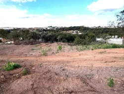 LOTE À VENDA - BAIRRO DONA FLOR - PARÁ DE MINAS - MG