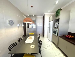 CASA À VENDA - BAIRRO PROVIDÊNCIA - PARÁ DE MINAS - MG