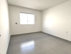 CASA À VENDA -BAIRRO PROVIDÊNCIA -PARÁ DE MINAS - MG