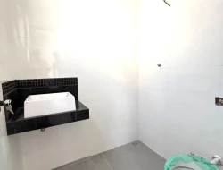 CASA À VENDA -BAIRRO PROVIDÊNCIA -PARÁ DE MINAS - MG