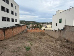 LOTE À VENDA - BAIRRO JARDIM BEATRIZ - PARÁ DE MINAS - MG