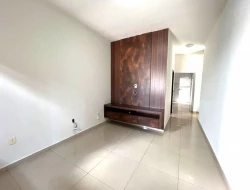 CASA À VENDA - BAIRRO RECANTO DA LAGOA - PARÁ DE MINAS - MG