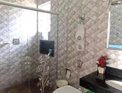 CASA À VENDA - BAIRRO SANTO ANTÔNIO - PARÁ DE MINAS - MG