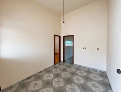 CASA À VENDA - BAIRRO SANTO ANTÔNIO - PARÁ DE MINAS -MG